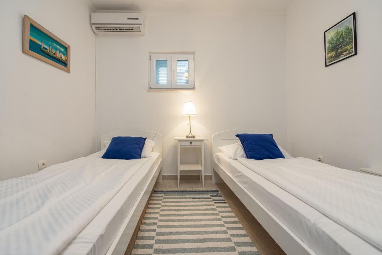 Villa Tatijana Zadarvillas Kukljica Buitenkant foto