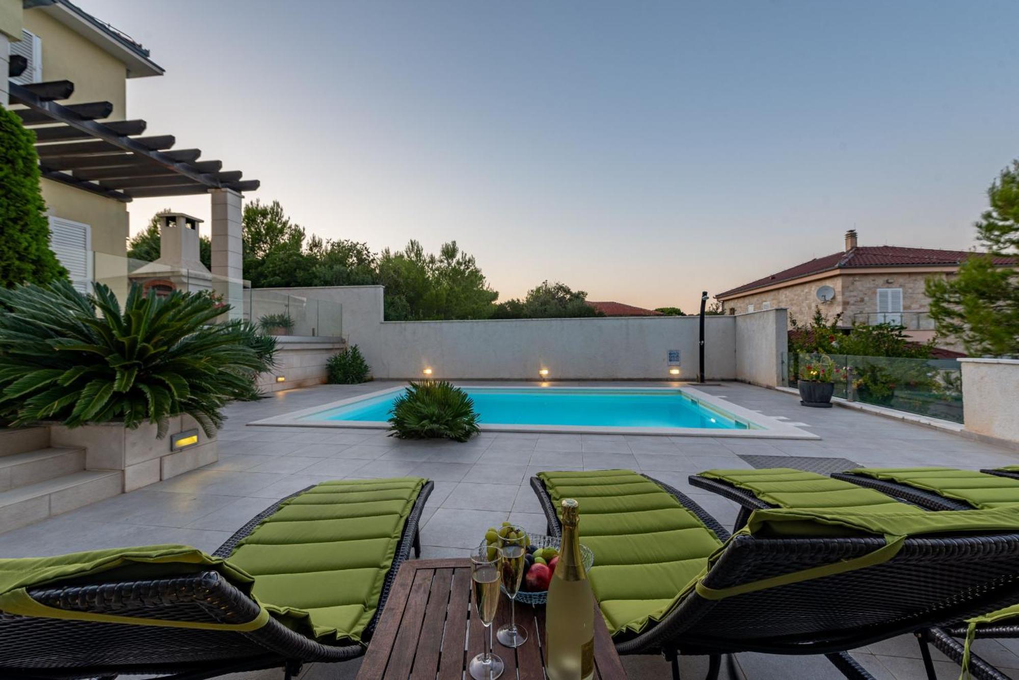 Villa Tatijana Zadarvillas Kukljica Buitenkant foto